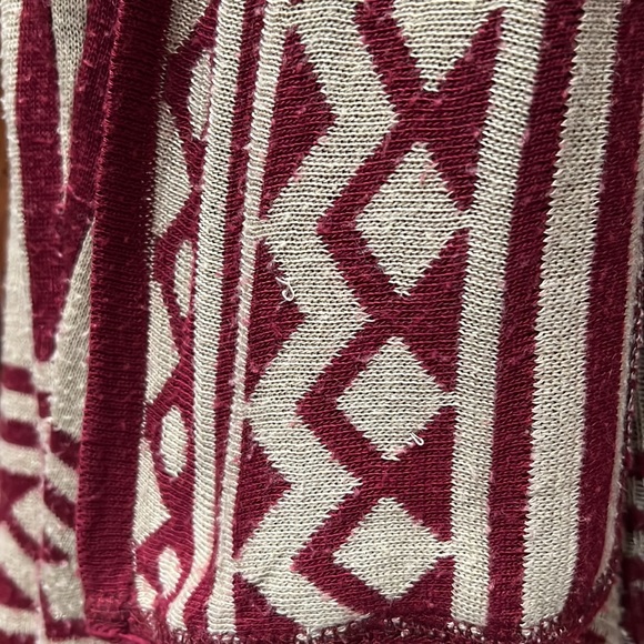 Maroon and tan Aztec print open sweater - small - Picture 4 of 6